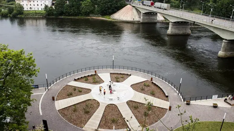 Narva River Promenade
