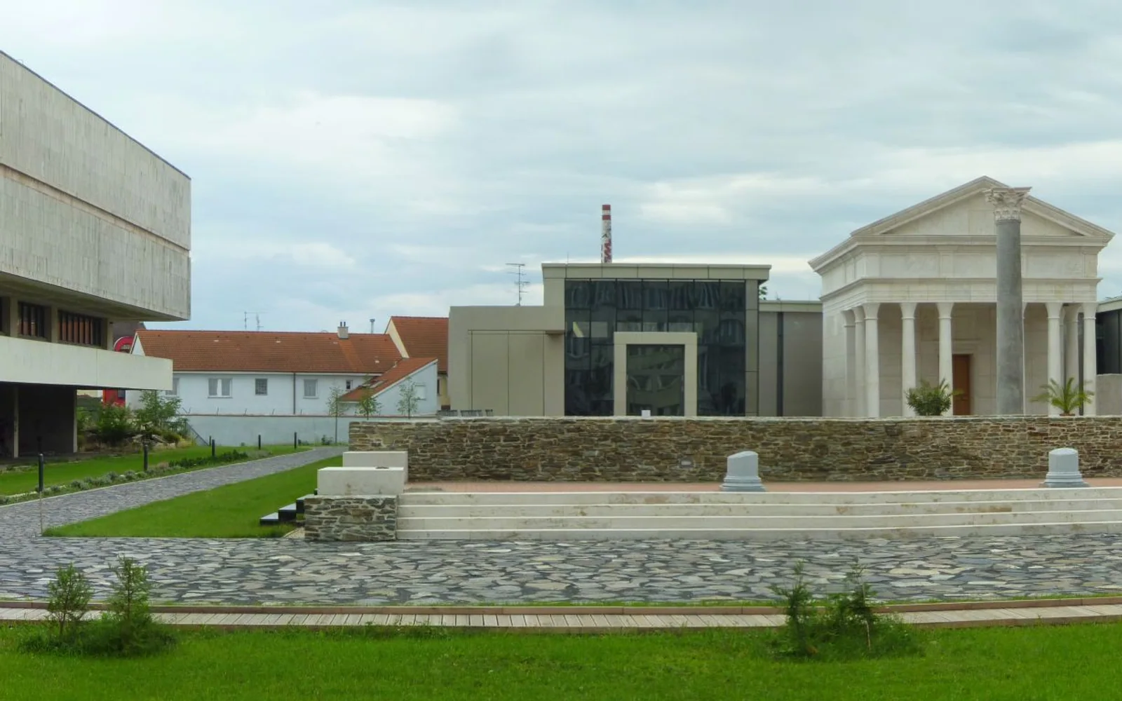Szombathely Iseum and Historic Centre