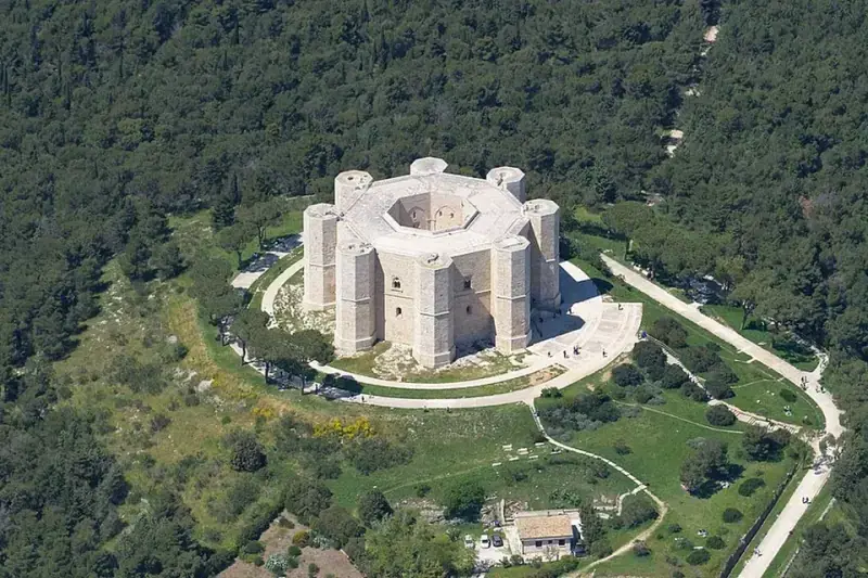 Castel del Monte