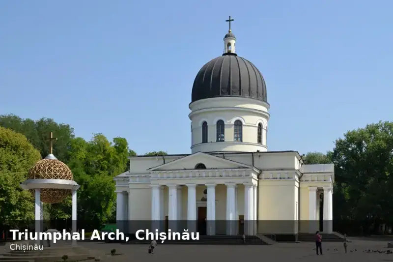 Triumphal Arch, Chișinău