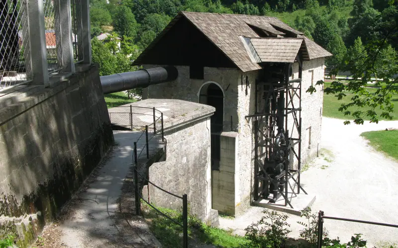 Idrija Kamšt Water Pump