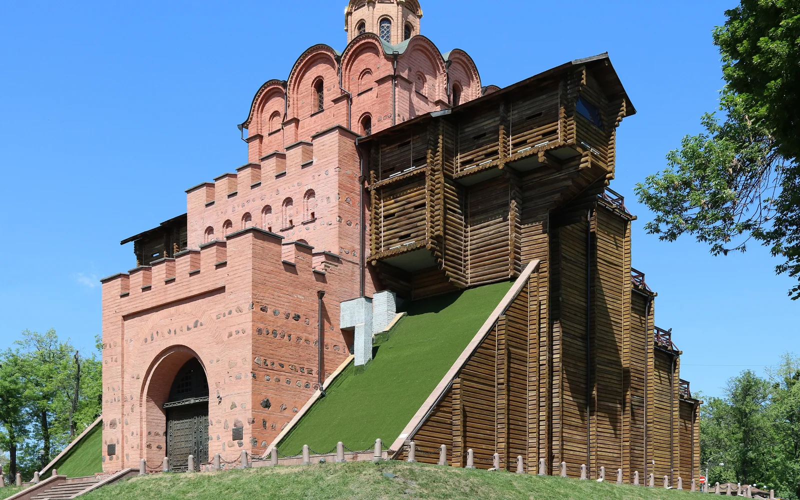 Golden Gate, Kyiv